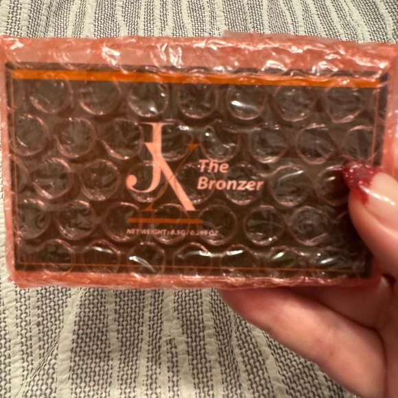 NWOT🎉 Just Ximena The Bronzer Luna Bright - Picture 3 of 3